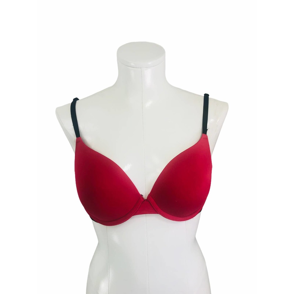 PINK Victoria's Secret Lightly Lined Underwire Bra